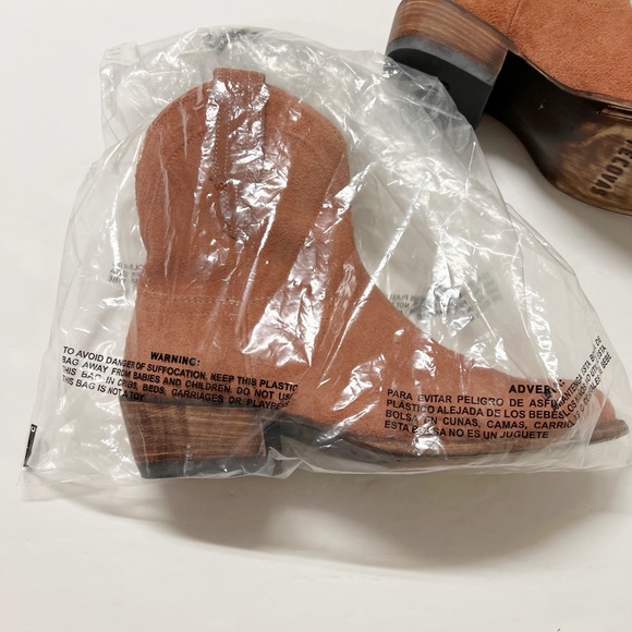 Tecovas The Lucy Suede Heeled Ankle Boots in Desert Rose 7.5 NWB - Picture 13 of 13